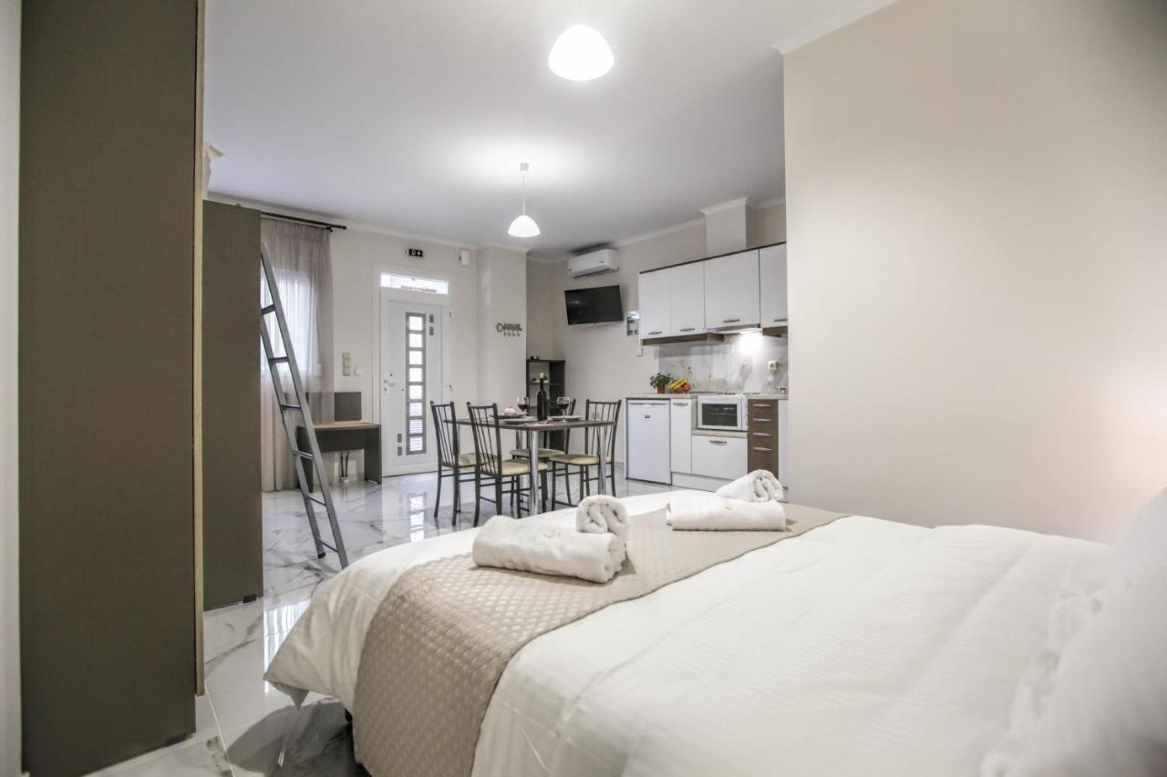 Del Sol #2 Meteora Luxurious Family Suites Калампака Екстериор снимка