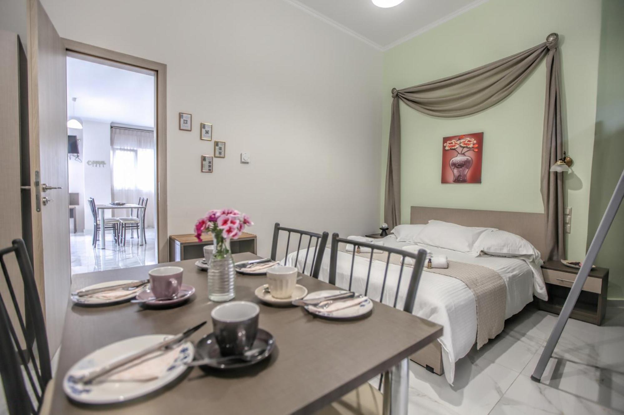 Del Sol #2 Meteora Luxurious Family Suites Калампака Екстериор снимка